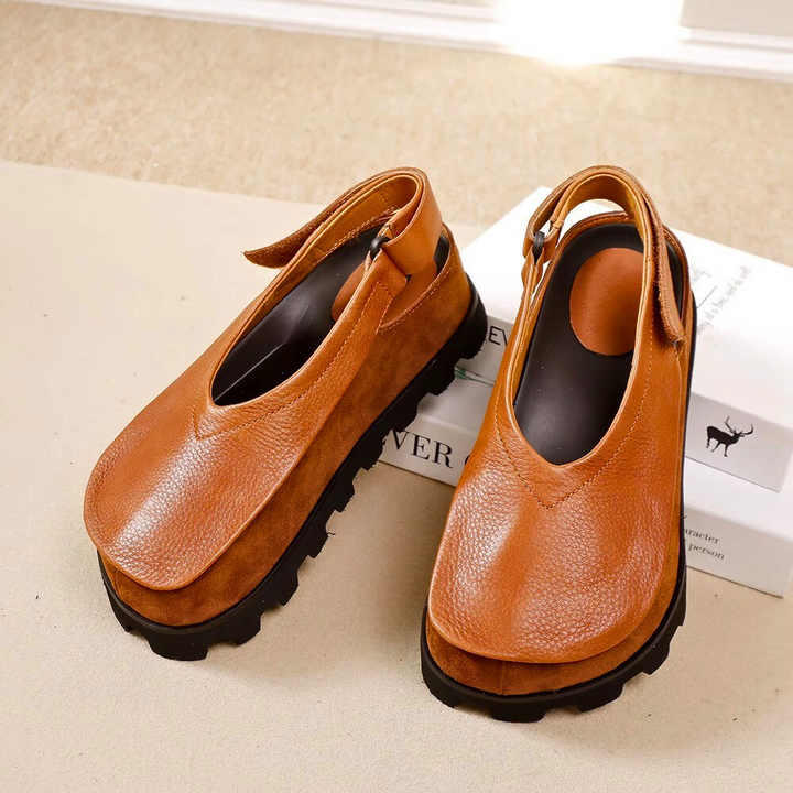 Betty - Stylish All Day Comfy Clogs