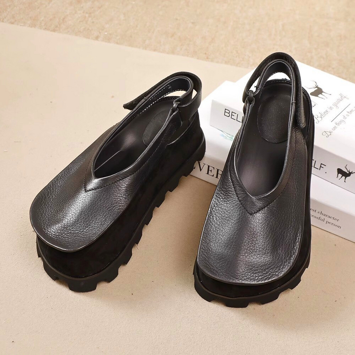 Betty - Stylish All Day Comfy Clogs