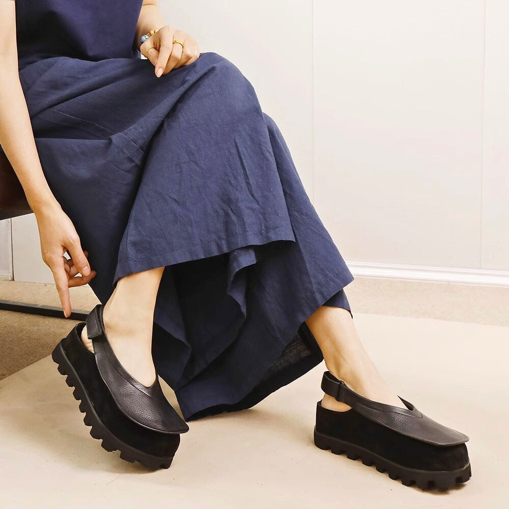 Betty - Stylish All Day Comfy Clogs