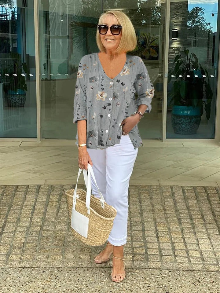 Barbara - Elegant Floral Blouse With Button