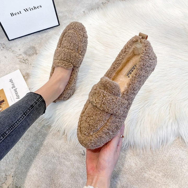 Shirley - Ultra Comfort Teddy Moccasins