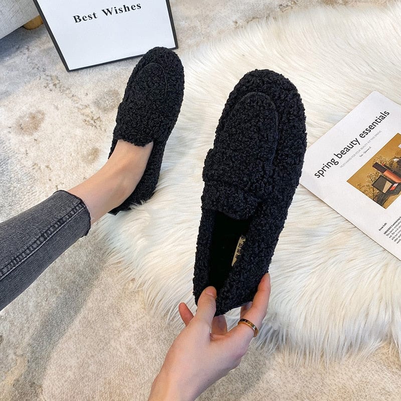 Shirley - Ultra Comfort Teddy Moccasins