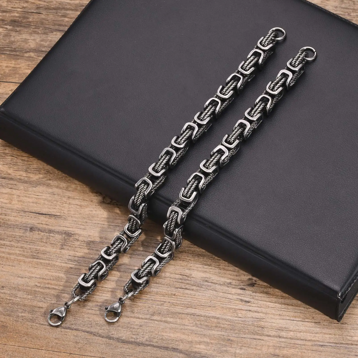 Marco - Men's Forged Chain Cuff