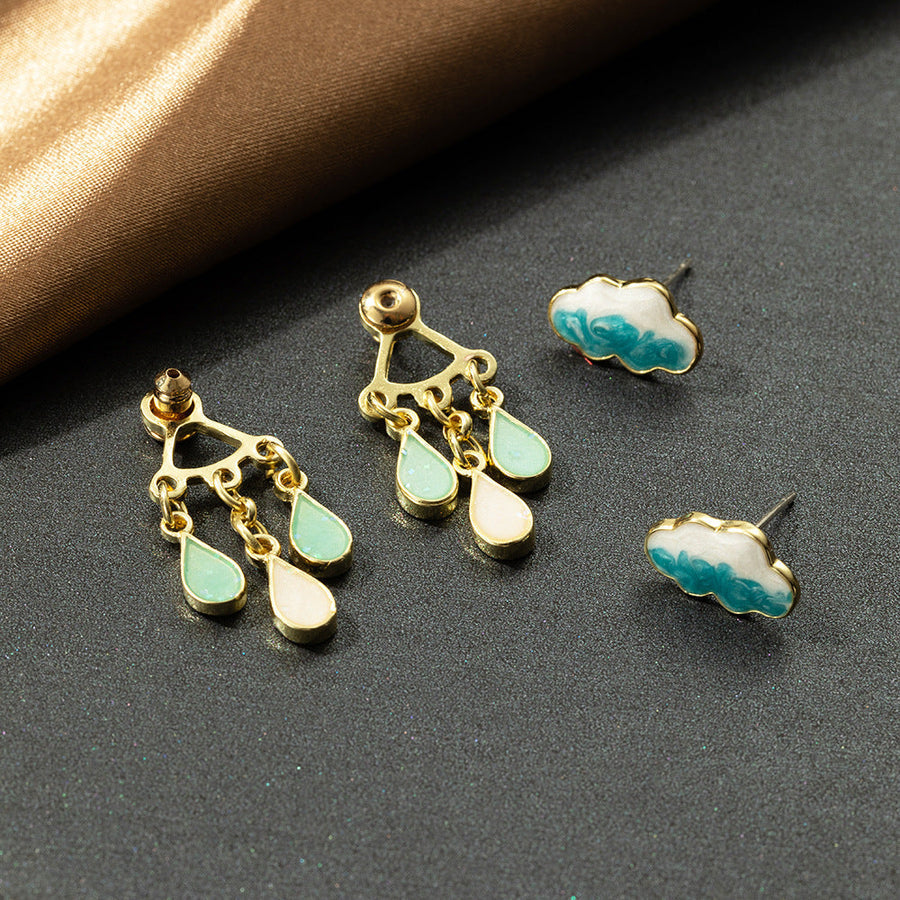 Sunny - Raindrop Pendant Earring
